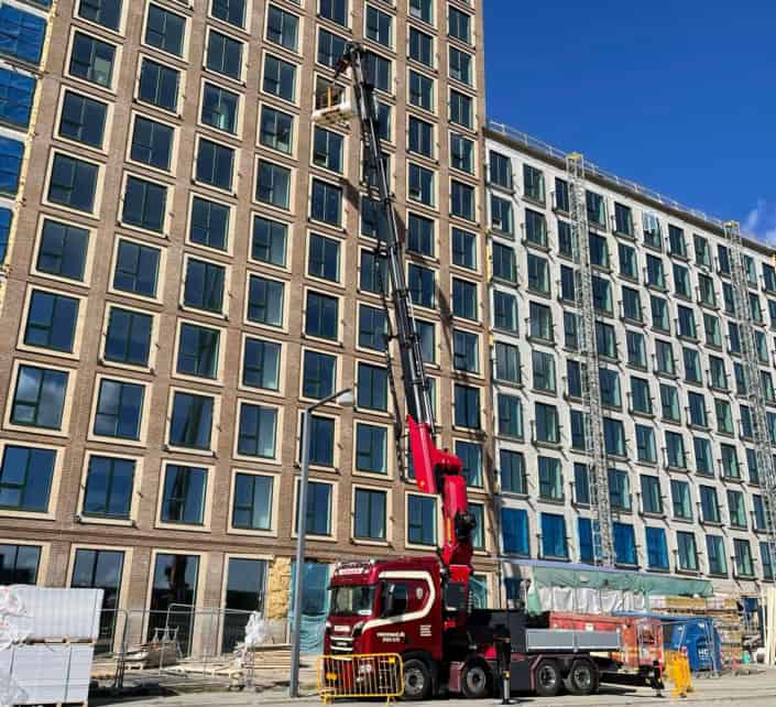 Løft af byggematerialer